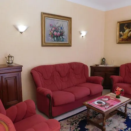 Villa Charming 2-bedroom 'miami' With Parking