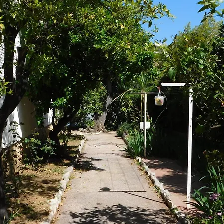 Villa Charming 2-bedroom 'miami' With Parking